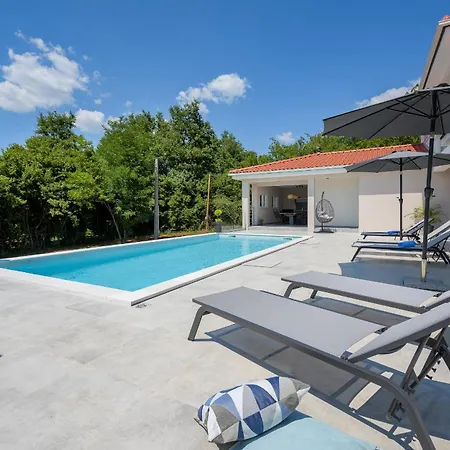 Villa Sanja *